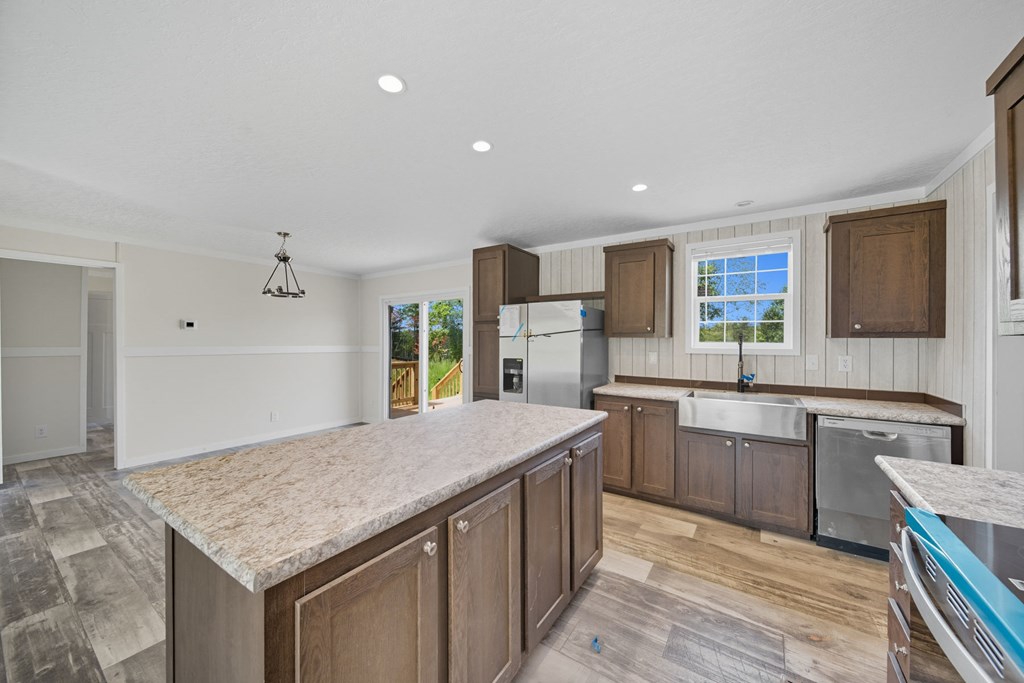 419815 Murphy Residential