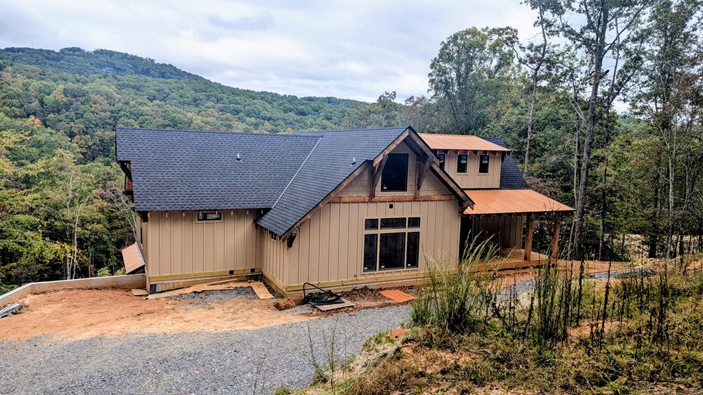 419818 Mineral Bluff Residential