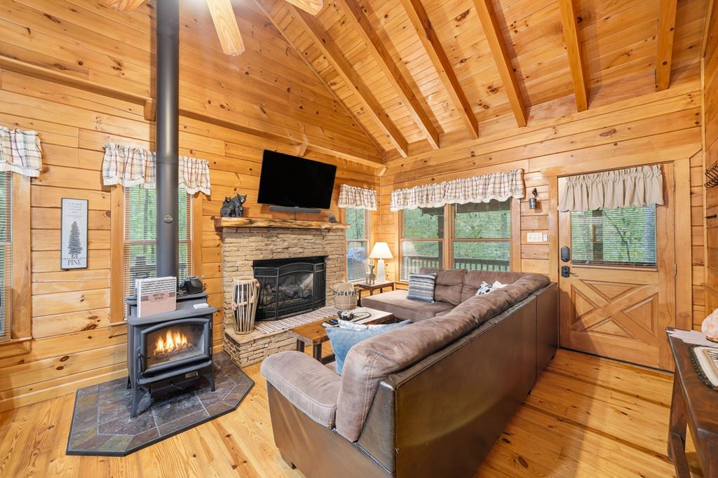 419819 Ellijay Residential