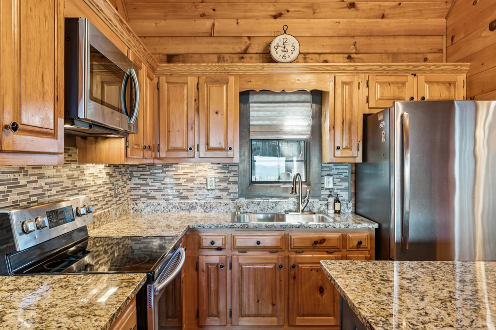 419830 Ellijay Residential