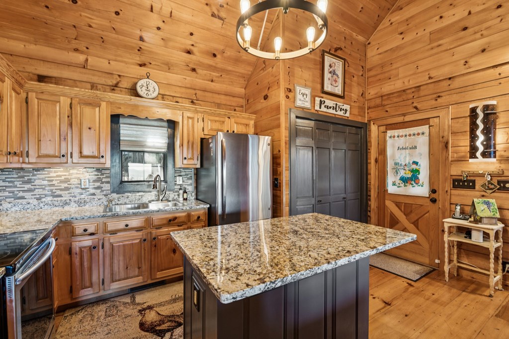 419830 Ellijay Residential