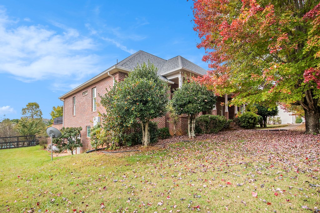 419832 Hiawassee Residential