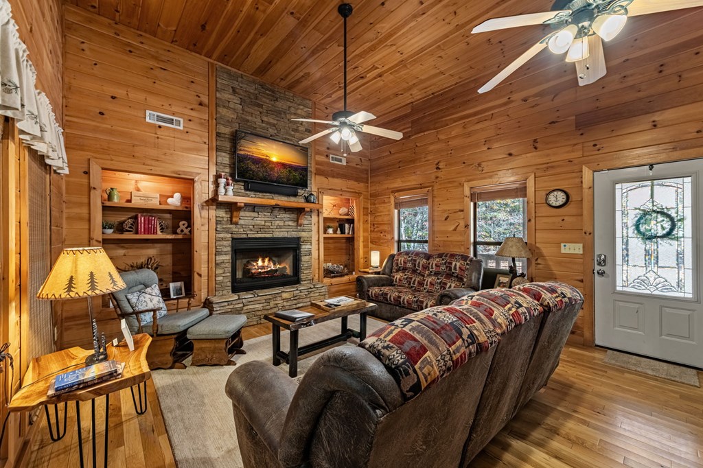 419833 Morganton Residential