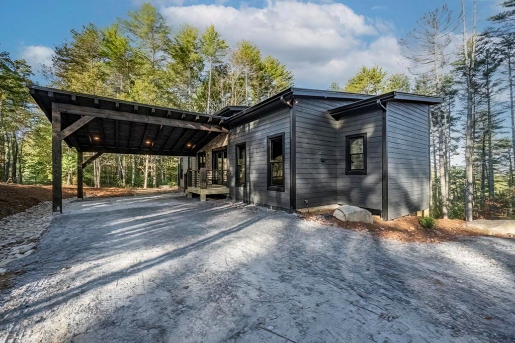 419835 Morganton Residential