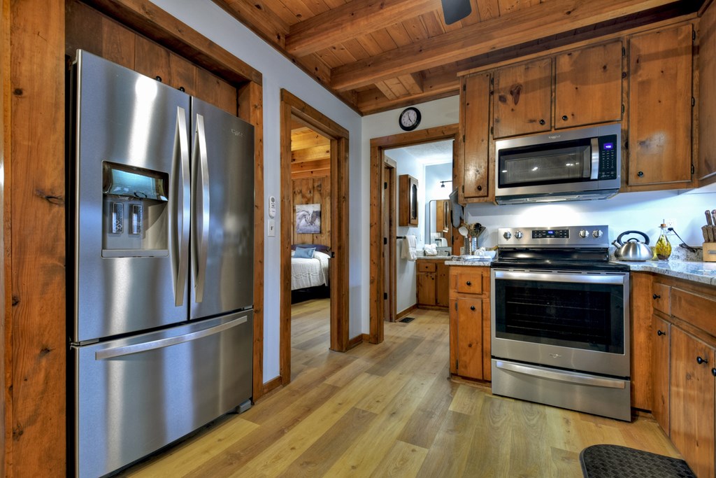 419842 Blue Ridge Residential