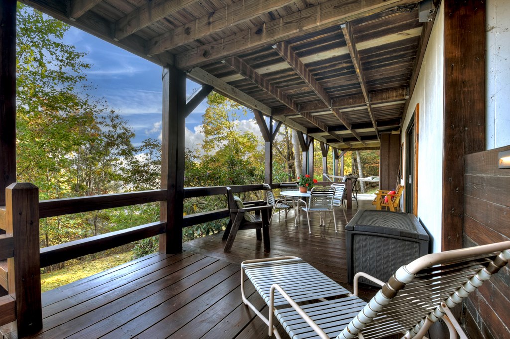 419842 Blue Ridge Residential