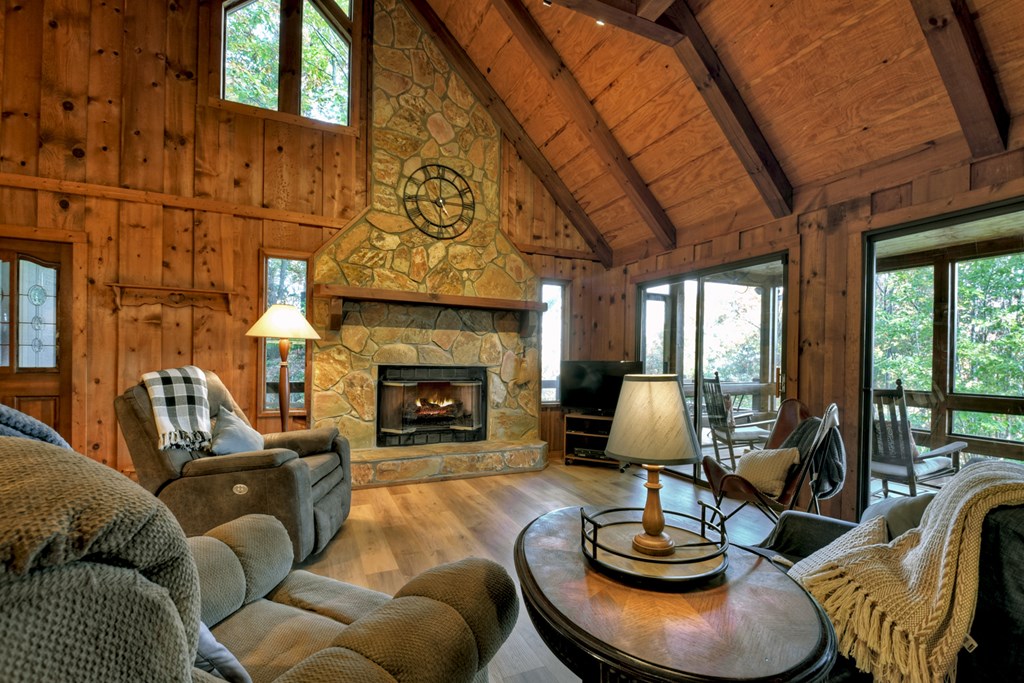 419842 Blue Ridge Residential