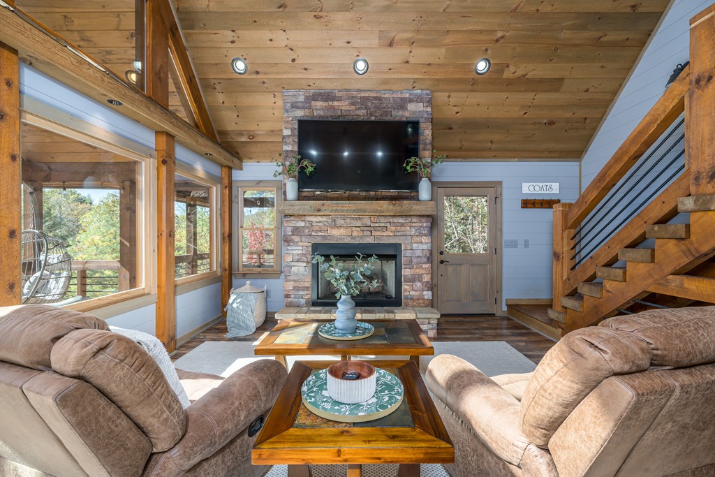 419864 Blue Ridge Residential