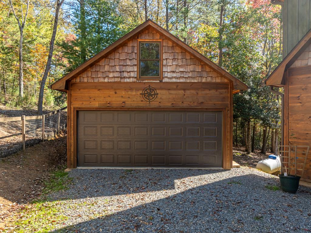 419864 Blue Ridge Residential