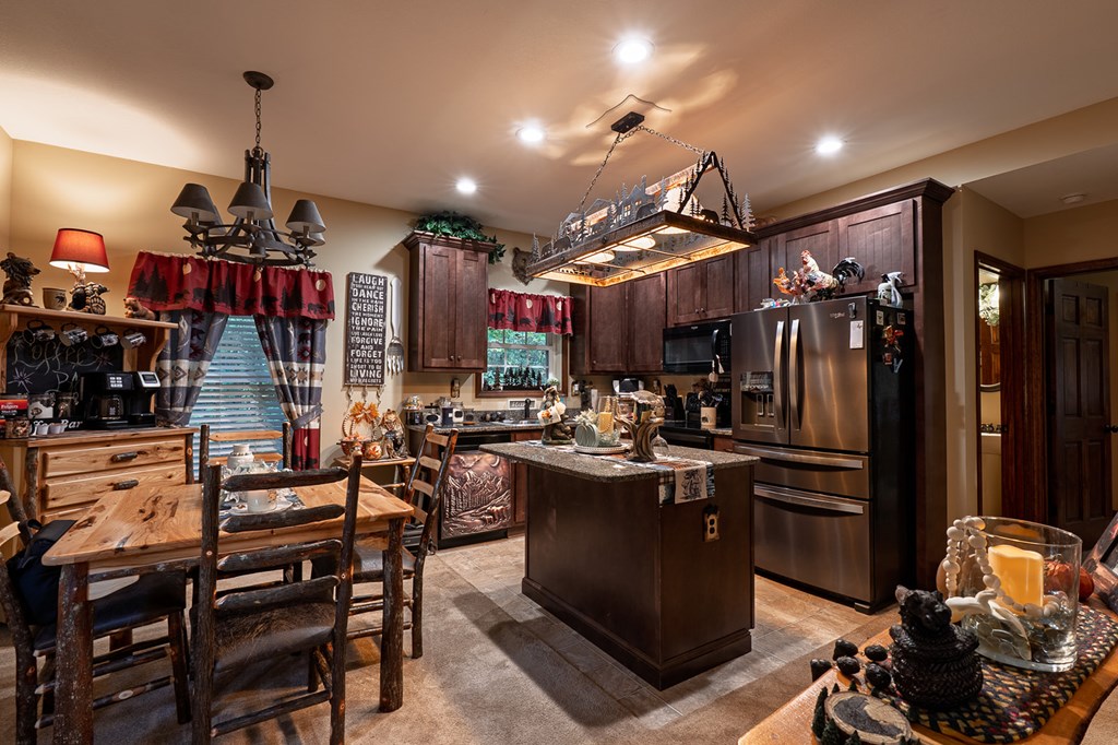 419867 Ellijay Residential