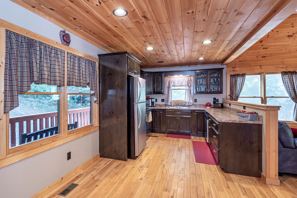 419868 Ellijay Residential