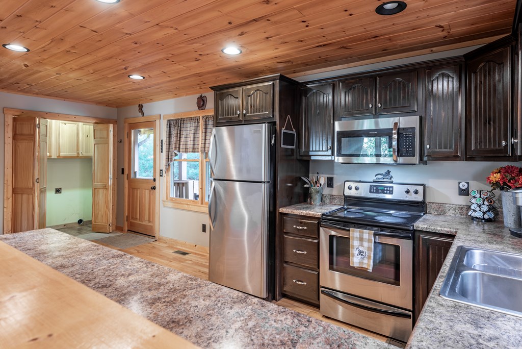 419868 Ellijay Residential