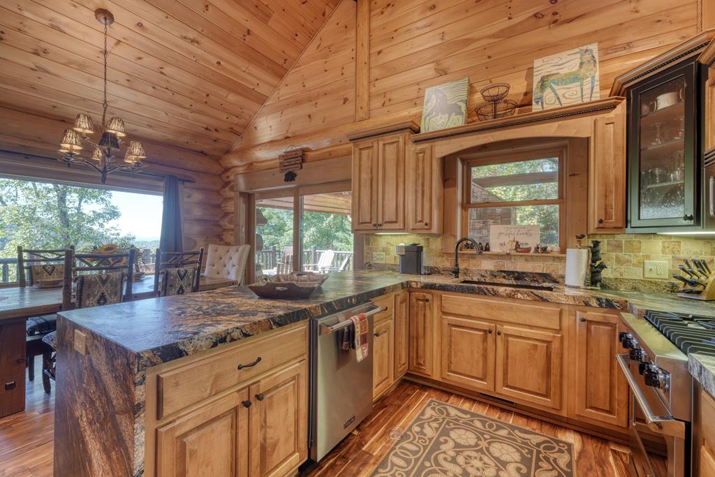 419886 Blue Ridge Residential