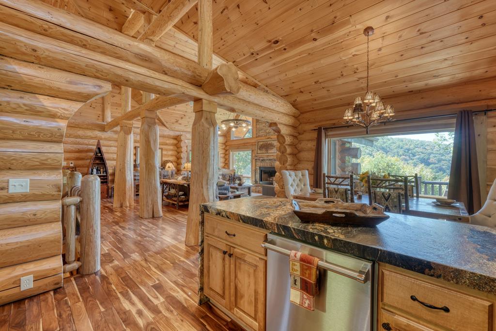 419886 Blue Ridge Residential