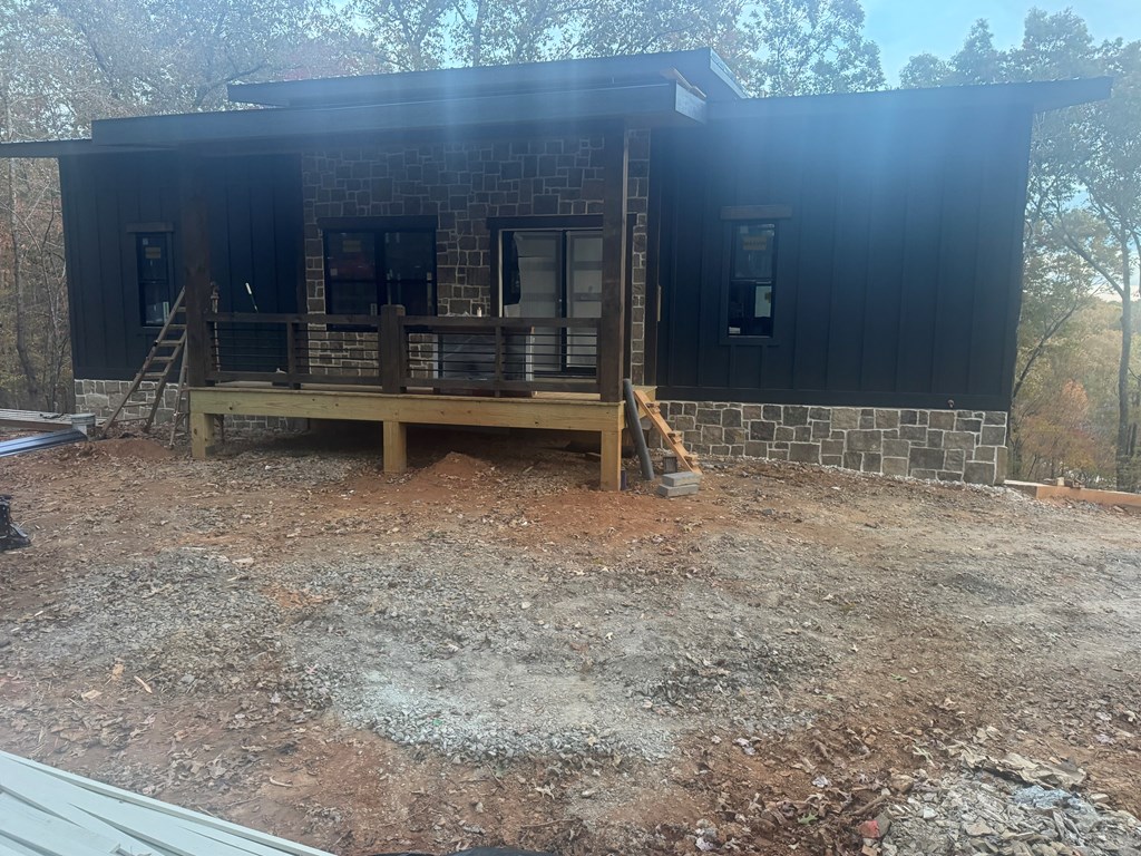 419892 Mineral Bluff Residential