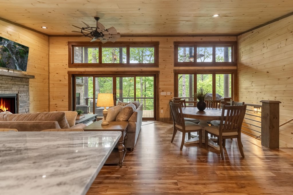 419909 Blue Ridge Residential