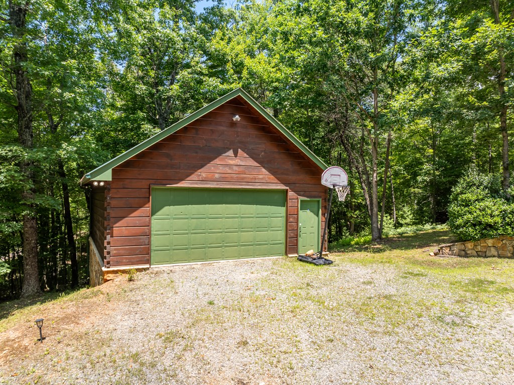 419925 Blue Ridge Residential