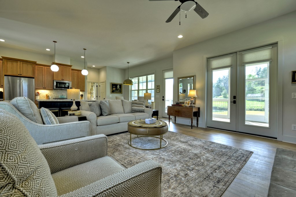 419926 Blue Ridge Residential