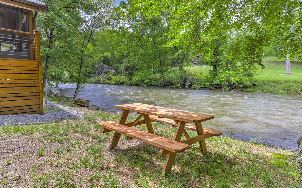 419942 Blue Ridge Residential