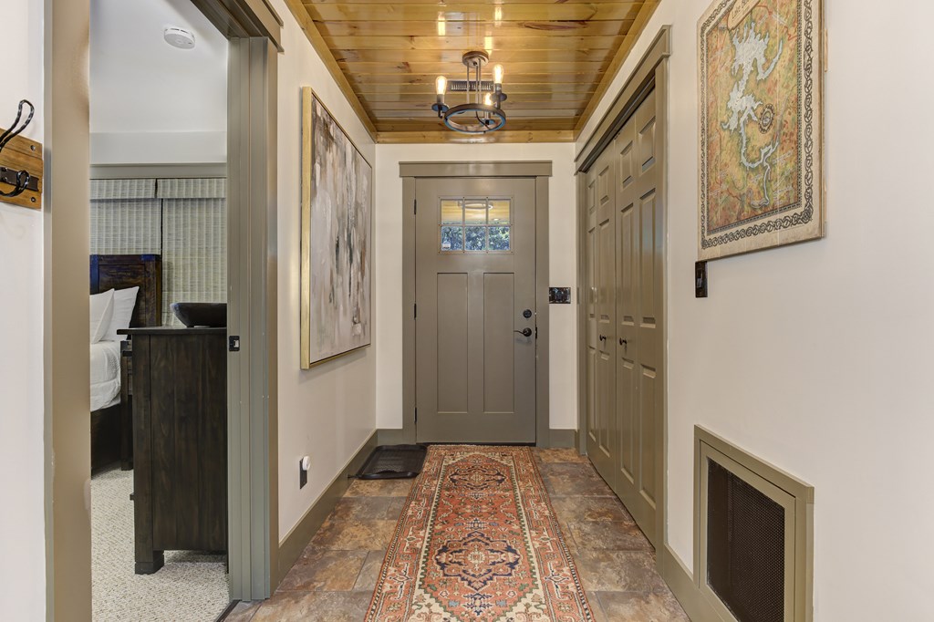 419942 Blue Ridge Residential