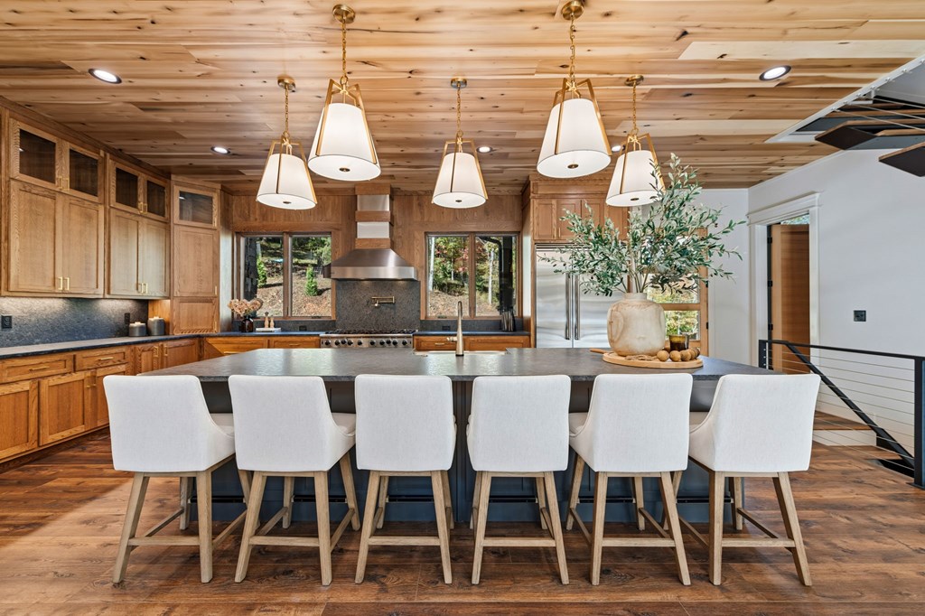 419947 Blue Ridge Residential