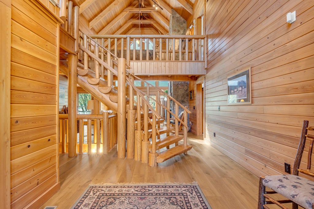 419948 Hiawassee Residential