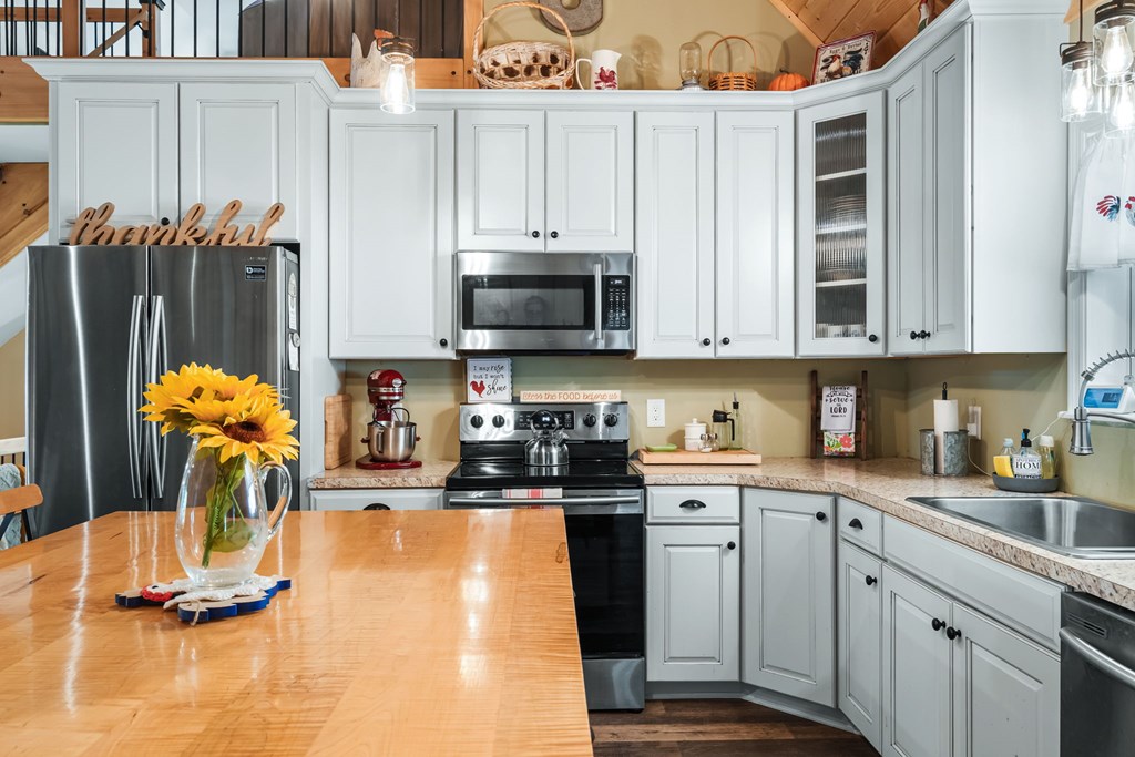 419951 Blairsville Residential