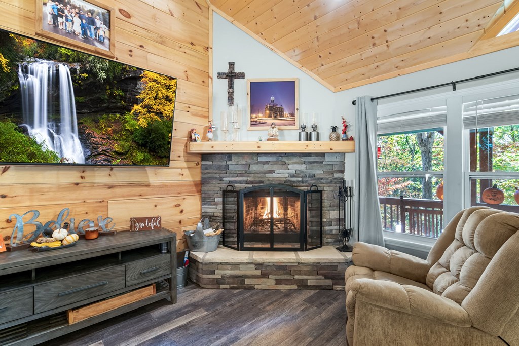 419951 Blairsville Residential