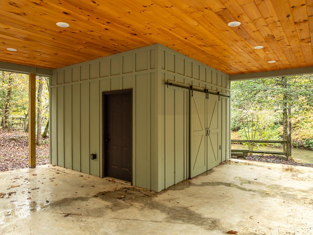 419956 Ellijay Residential