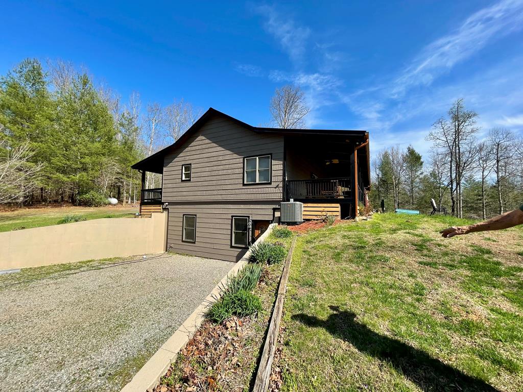 419962 Blue Ridge Residential