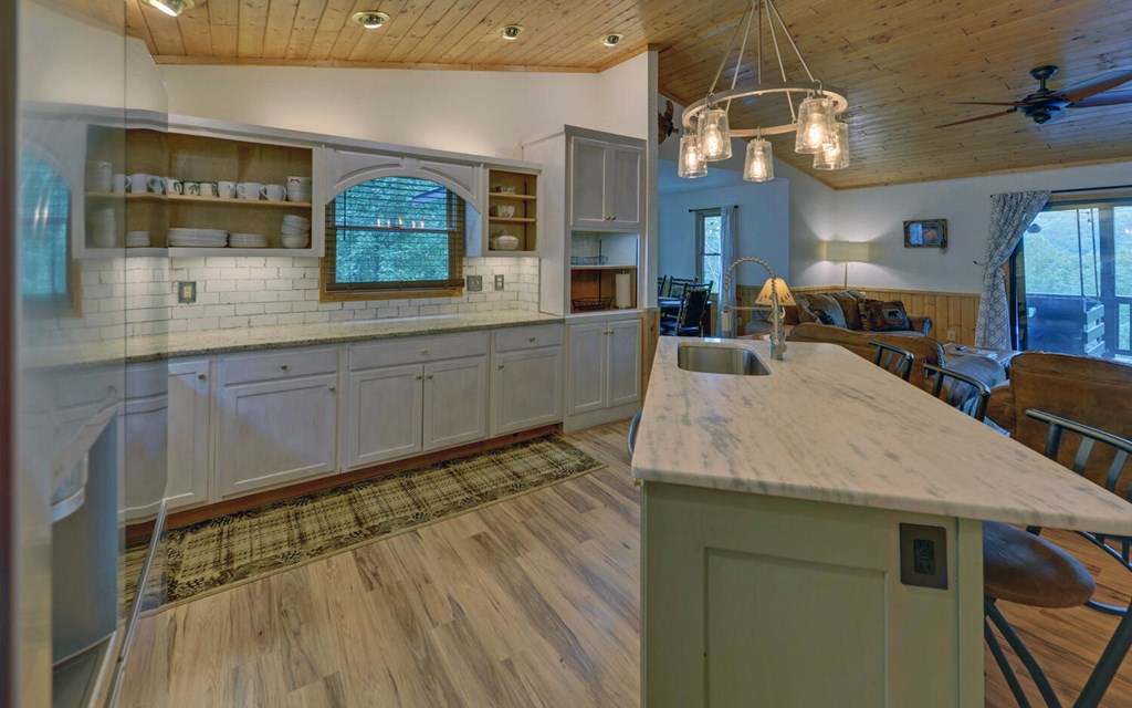 419966 Murphy Residential