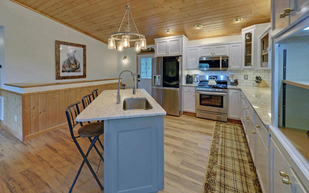 419966 Murphy Residential