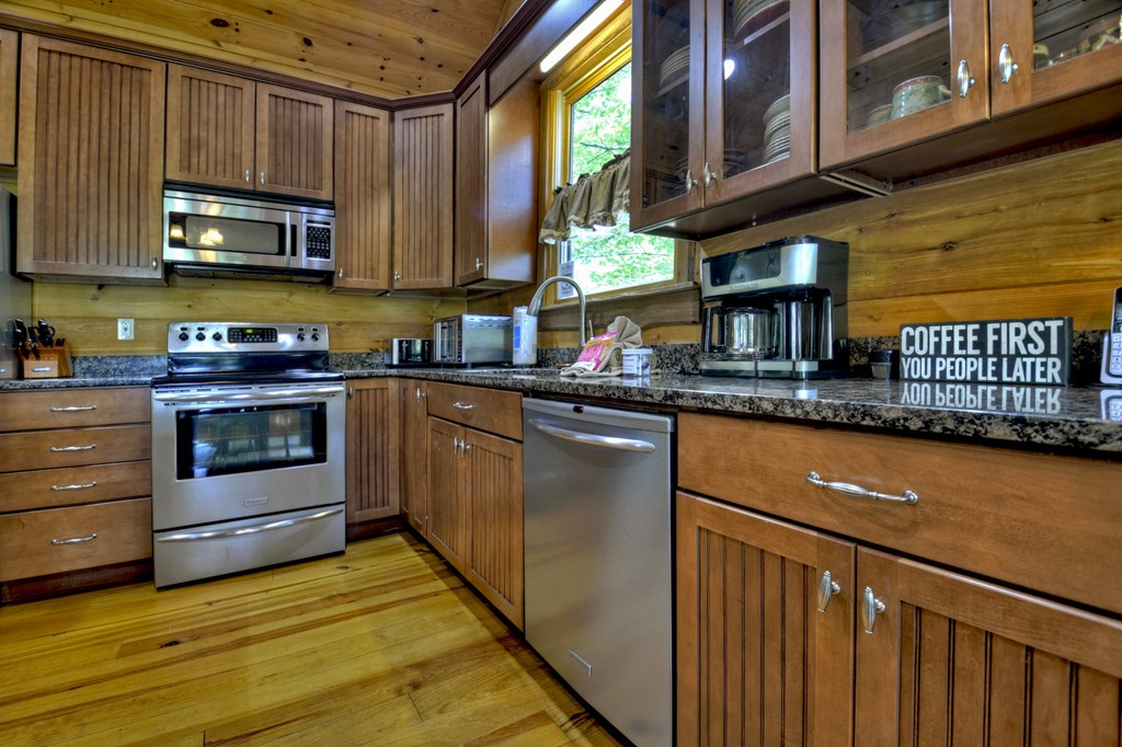 419971 Blue Ridge Residential