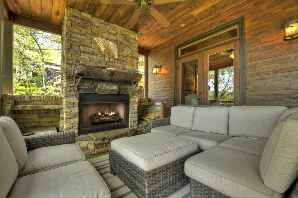 419971 Blue Ridge Residential