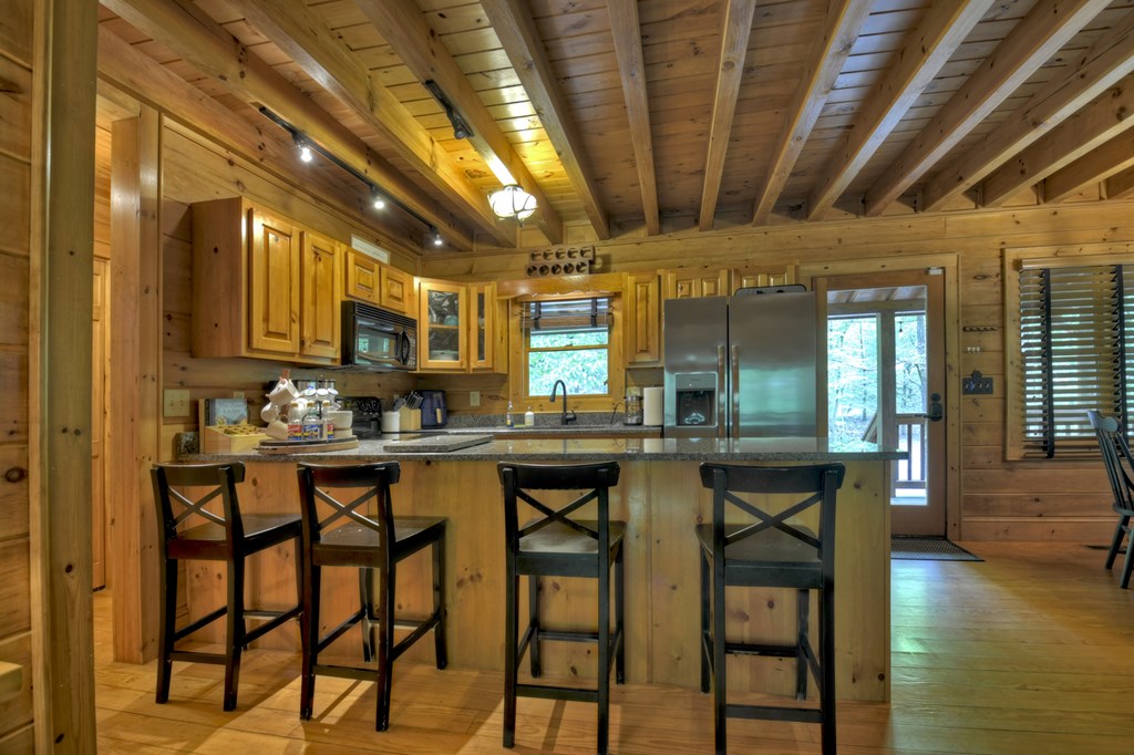 419975 Ellijay Residential