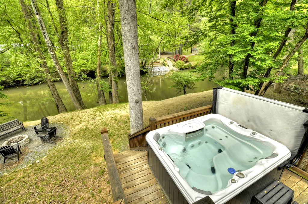 419975 Ellijay Residential