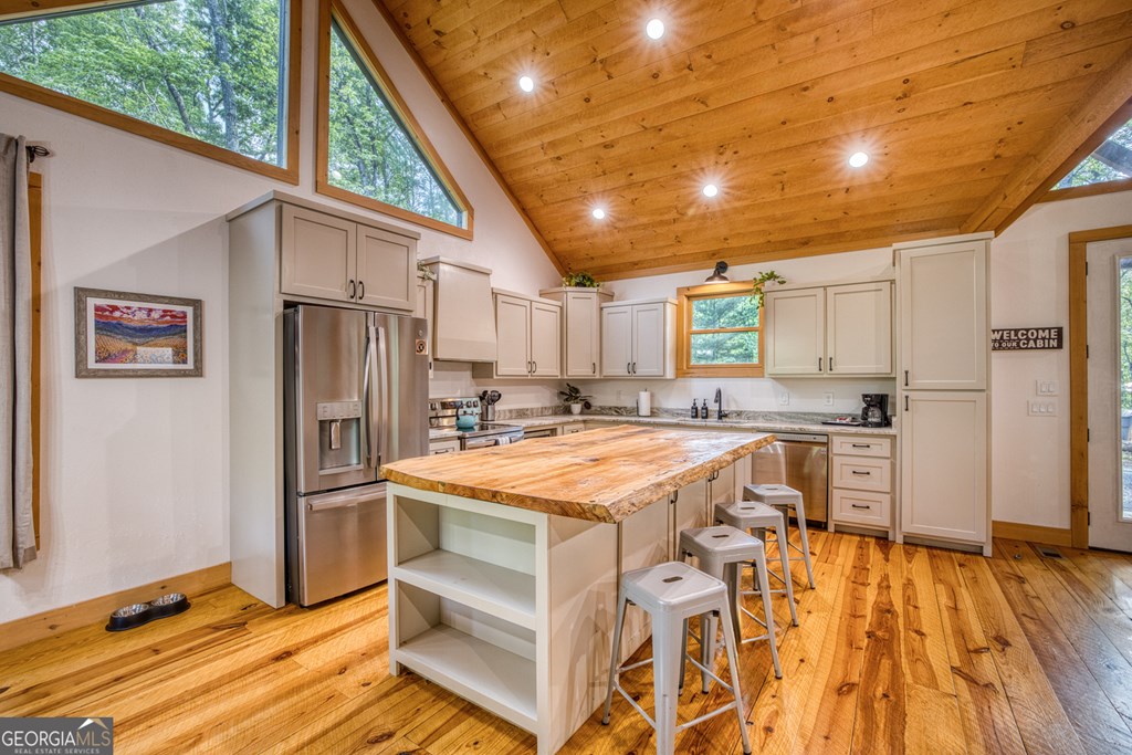 419980 McCaysville Residential