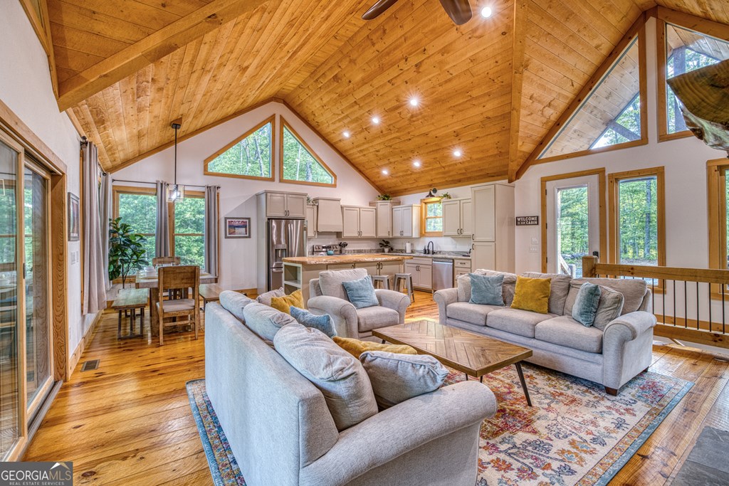 419980 McCaysville Residential