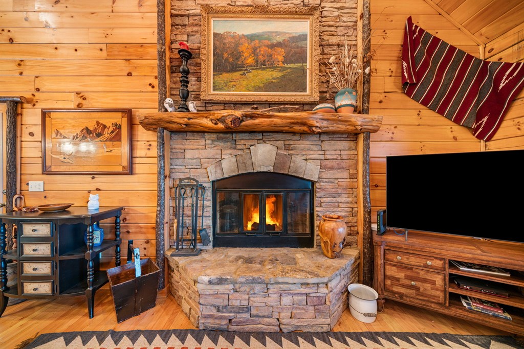 419986 Morganton Residential