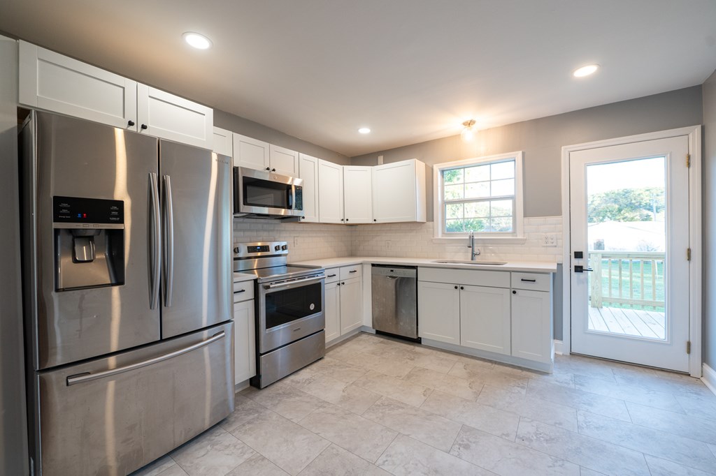 419998 Chattanooga Residential