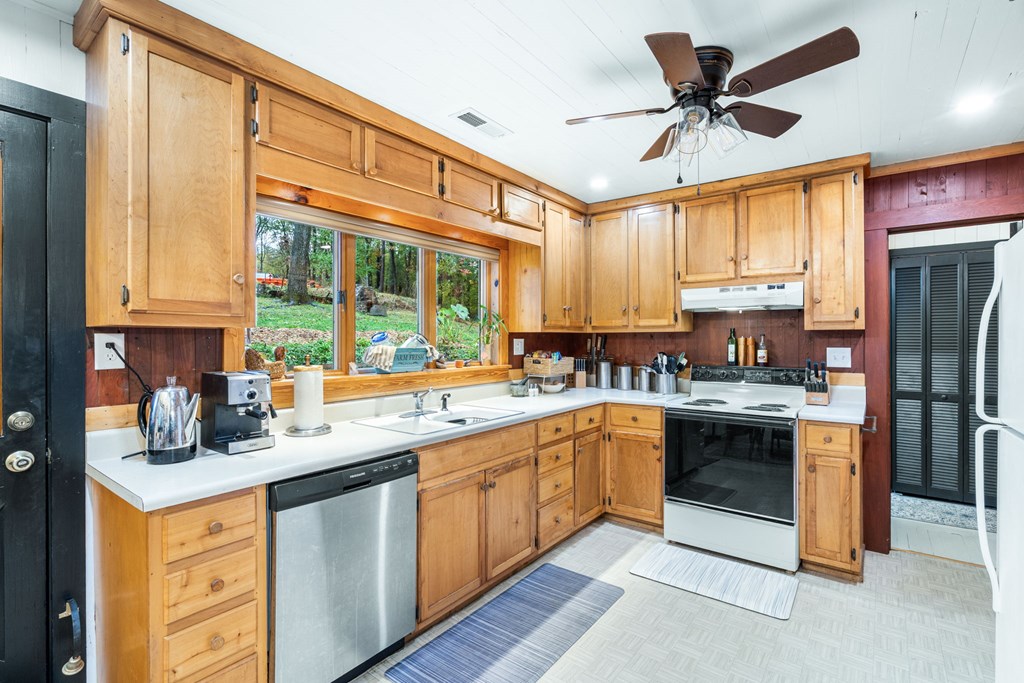 420010 Brasstown Residential