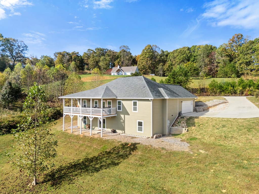 420016 Blairsville Residential