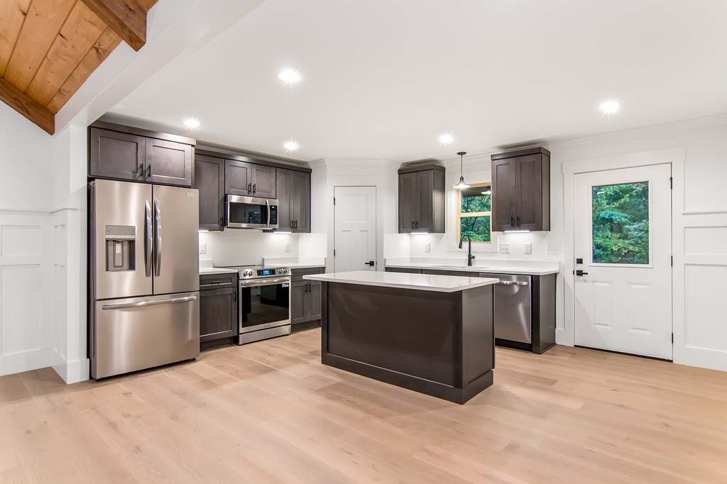 420020 Ellijay Residential