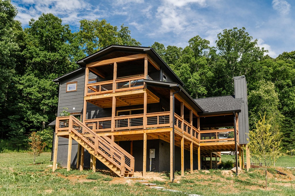 420037 Morganton Residential