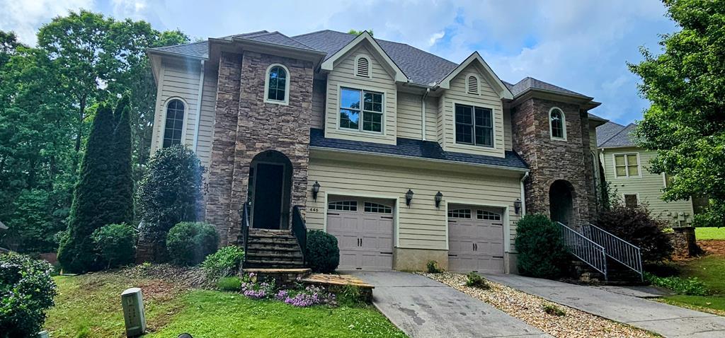 420046 Hayesville Residential