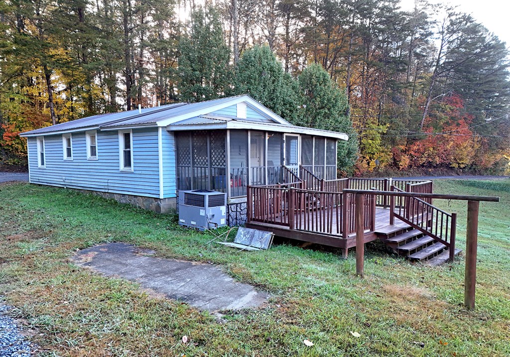 420050 Ellijay Residential