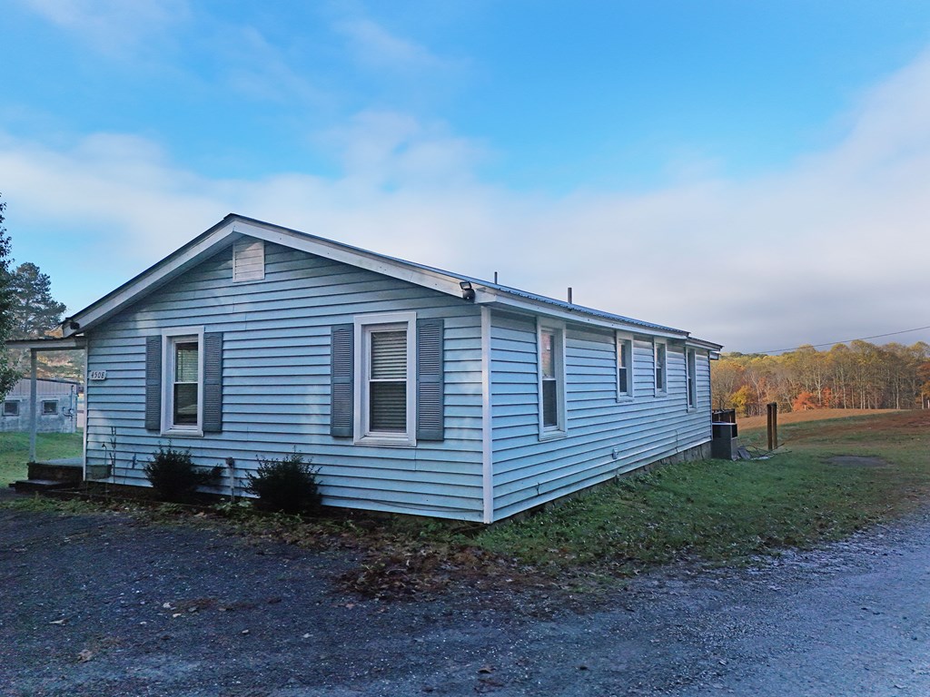 420050 Ellijay Residential