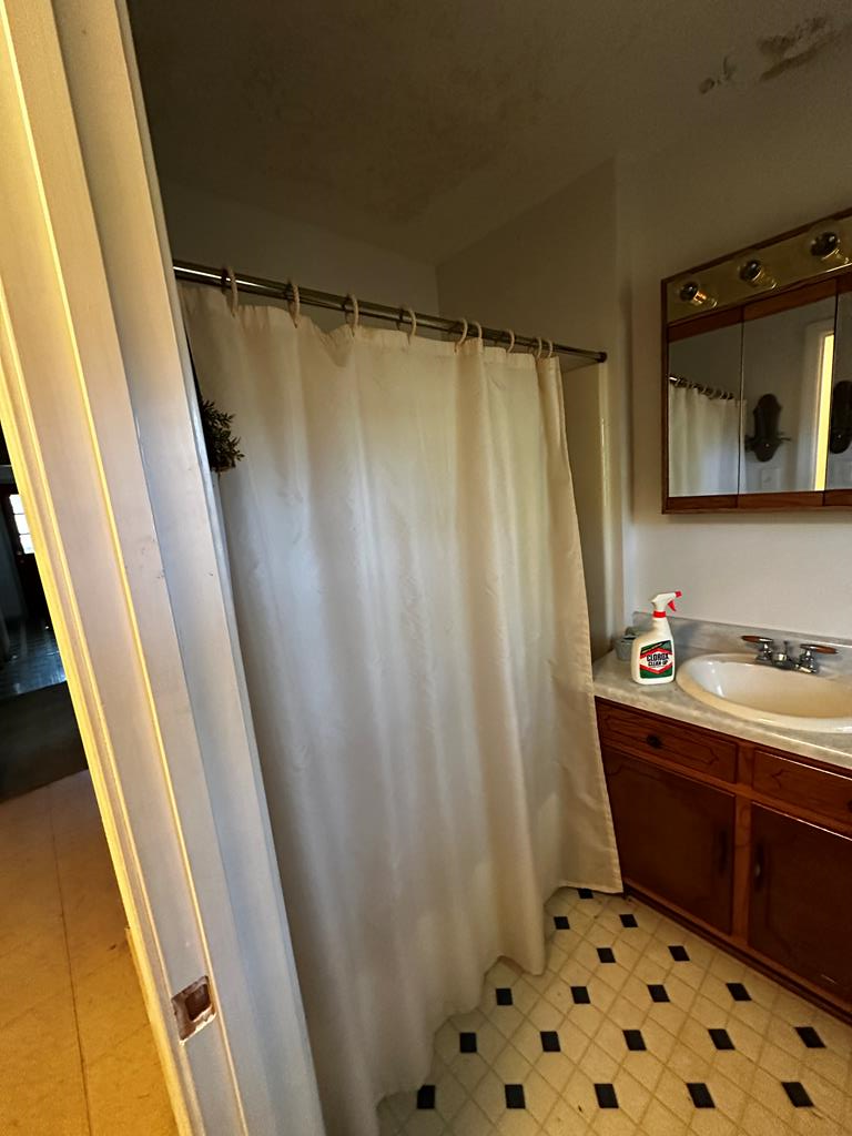 420055 Covington Residential