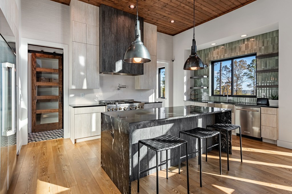 420059 Ellijay Residential