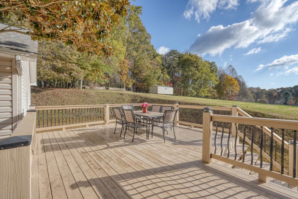 420060 Blairsville Residential